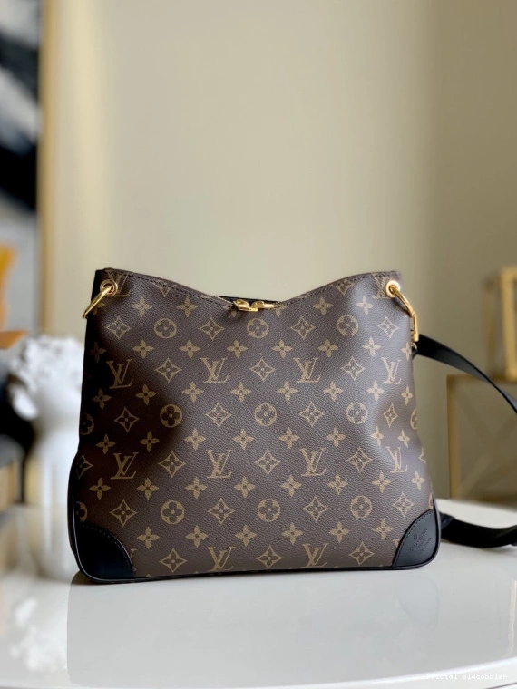 Official oldcobbler LOUIS VUITTON ODÉON MM 0808